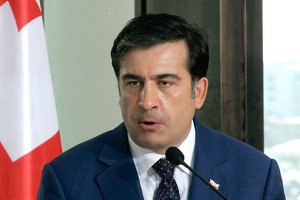 Саакашвили уличил грузинских политиков в употреблении крокодила