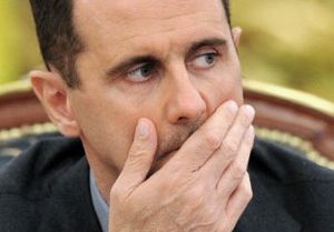 Башар Асад попал под обстрел
