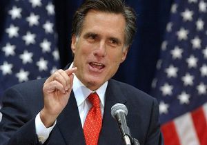Ромни повысил свой рейтинг и перегнал Обаму