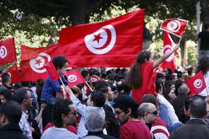 Конституционная ассамблея Туниса приостановила свою работу