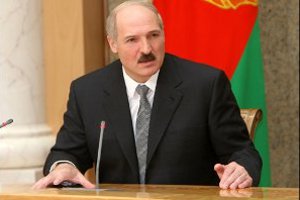Лукашенко избавит чиновников от роскошных машин