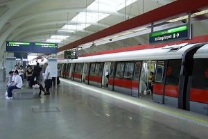 Утренние поездки в сингапурском метро станут бесплатными