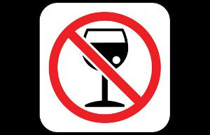 Ницца запретила публичное распитие алкоголя