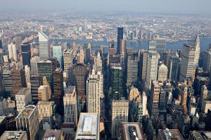 Нью-Йорк — самый шумный, грубый и грязный город США