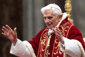 Папа Римский Бенедикт XVI отслужил в Ватикане свою последнюю мессу