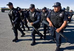 В городе Мексики уволились почти все полицейские