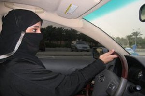 Женщина-водитель из ОАЭ за 4 года насобирала штрафов на $254 тысяч