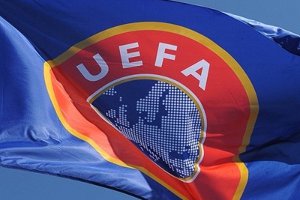 УЕФА назвал 10 претендентов на награду лучшему игроку Европы