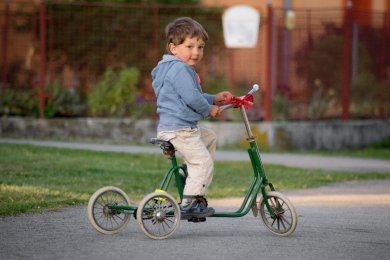 Як правильно вибрати дитячий триколісний велосипед