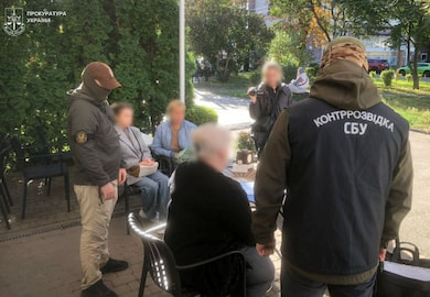 Судитимуть офіцерку Генштабу, яка за 10 тисяч доларів пообіцяла допомогти військовозобов’язаному сумчанину втекти за кордон