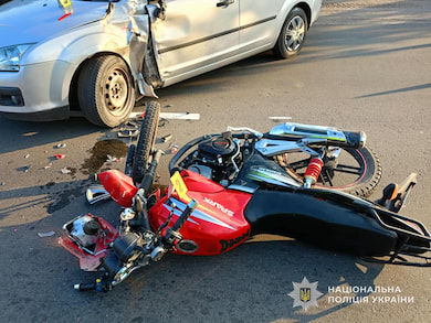 У Ромнах травмувався в ДТП 24-річний мотоцикліст