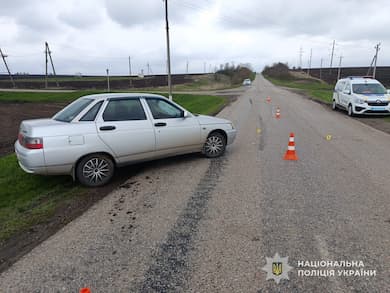 Поліція Сумщини встановлює обставини двох ДТП, у яких травмувалися жінки