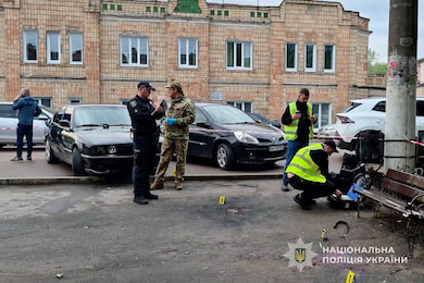 До 15 років позбавлення волі загрожує охтирчанину, який у травні кинув гранату під ноги правоохоронцям