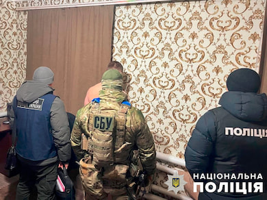 Шахраї виманили понад пів мільйона гривень у жінки, яка втратила чоловіка на війні