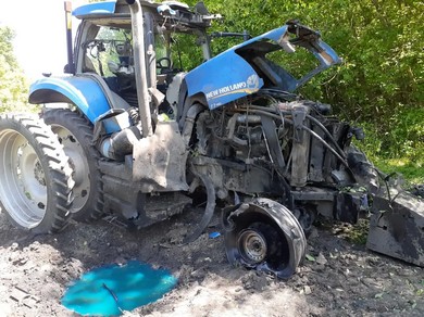 На Сумщині на ворожій міні підірвався трактор