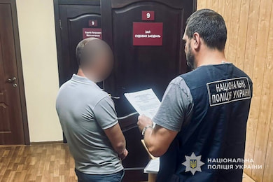 До 7 років ув’язнення загрожує чоловіку, який продавав кулемет та боєприпаси