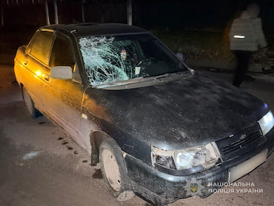 У Кролевці взяли під варту водія, який на смерть збив жінку на велосипеді