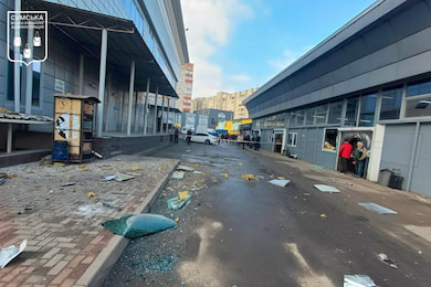 Від самого ранку Суми під атакою ворожих безпілотників