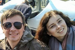 Дмитрий Комаров приземлился на аэродроме в Сумской области