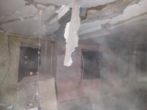 Оперативная информация от ГСЧС о взрыве в жилом доме по ул. Металлургов (видео)