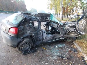 Пьяное ДТП в Ромнах: парни на чужом авто попали в смертельную аварию