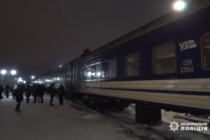 В Сумах «заминировали» пассажирский поезд