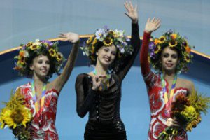 Украинскую гимнастку поздравили с победой гимном России
