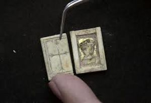 В Иерусалиме археологи нашли уникальную миниатюрную икону