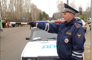 Нетрезвый водитель поджег инспектора ГАИ