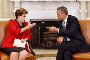 Бразилия отменила визит президента в США