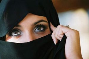 В Саудовской Аравии за женщинами будут следить по GPS